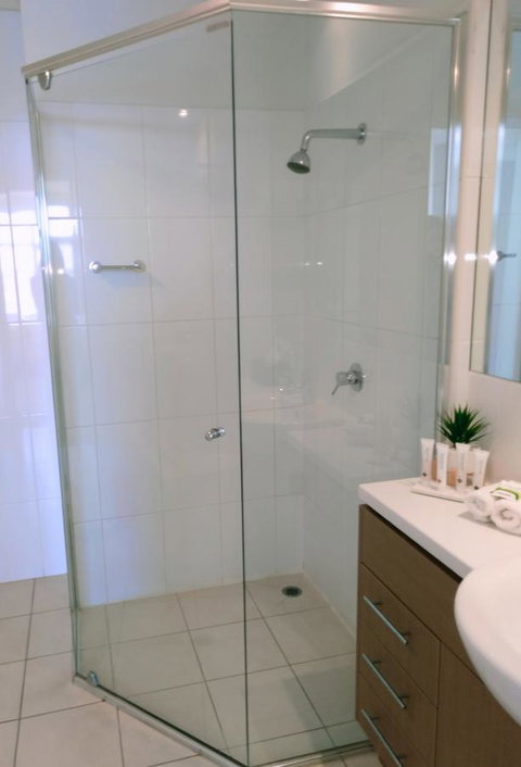 Wallaroo Marina Executive Apartments - Foster Accommodation 9