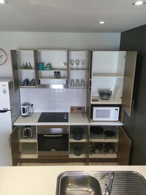 Wallaroo Marina Luxury Apartment - Foster Accommodation 8