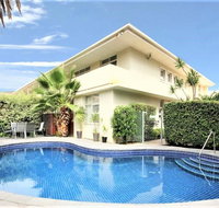 Hi 5 stars Glenelg Studio Apartment - Foster Accommodation