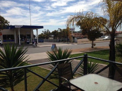 Sail & Anchor - Foster Accommodation 6