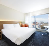 Holiday Inn Express Adelaide City Centre - Foster Accommodation
