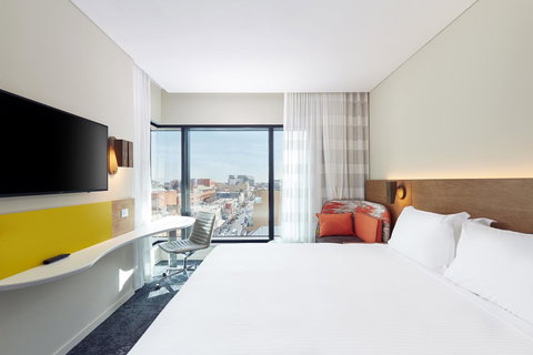 Holiday Inn Express Adelaide City Centre, An IHG Hotel - Foster Accommodation 16