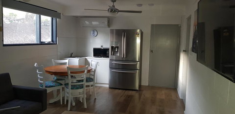 Breeze On Northbay 67 Elizabeth Crescent Carrickalinga - Foster Accommodation 1