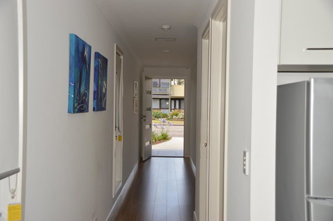 Eastern Breeze - Foster Accommodation 7