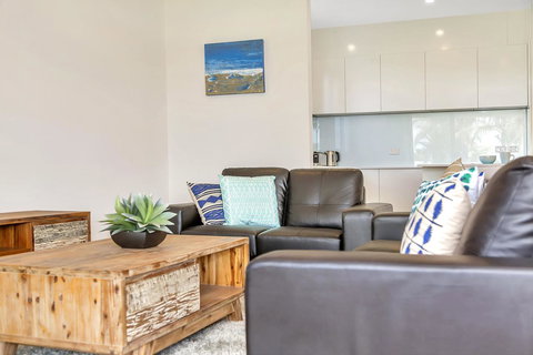 Eastern Breeze - Foster Accommodation 28