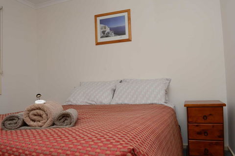 Discovery Parks - Roxby Downs - Foster Accommodation 1