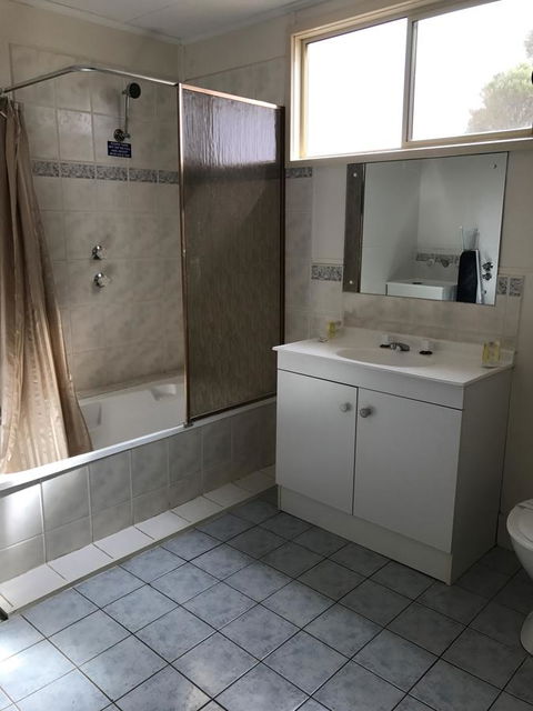 Discovery Parks - Roxby Downs - Foster Accommodation 11