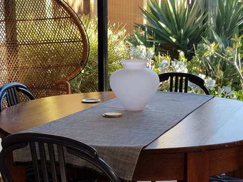 Sinclair Eco House - Foster Accommodation 31