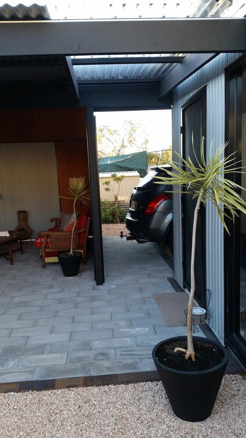 Sinclair Eco House - Foster Accommodation 21