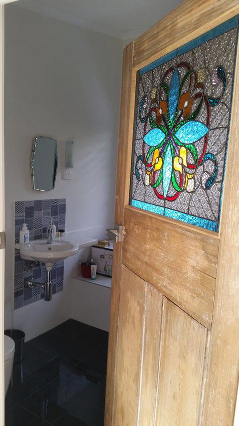 Sinclair Eco House - Foster Accommodation 1