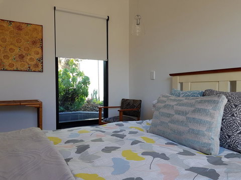 Sinclair Eco House - Foster Accommodation 29