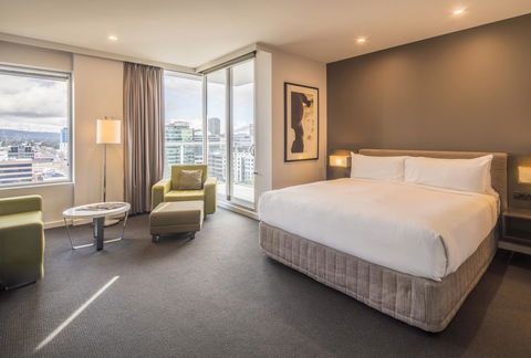 Pullman Adelaide - Foster Accommodation 5