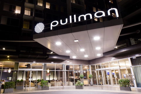 Pullman Adelaide - Foster Accommodation 0