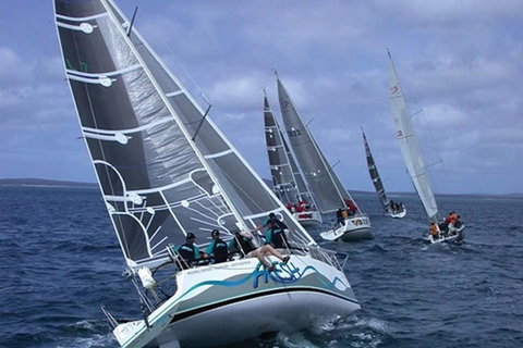 Bay 10 - Suites And Apartments - Foster Accommodation 26