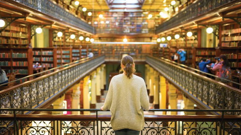 InterContinental Adelaide, An IHG Hotel - Foster Accommodation 13