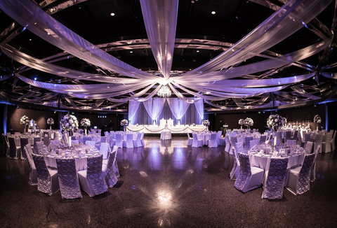 InterContinental Adelaide, An IHG Hotel - Foster Accommodation 10