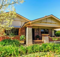 Ambrosia Holiday Home - Foster Accommodation