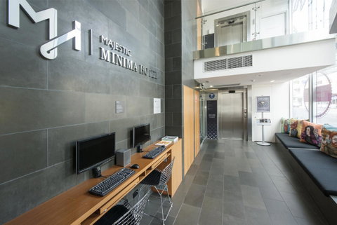 Majestic Minima Hotel - Foster Accommodation 6