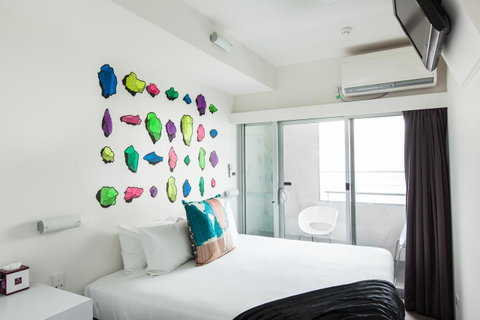 Majestic Minima Hotel - Foster Accommodation 14