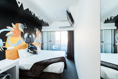 Majestic Minima Hotel - Foster Accommodation 2