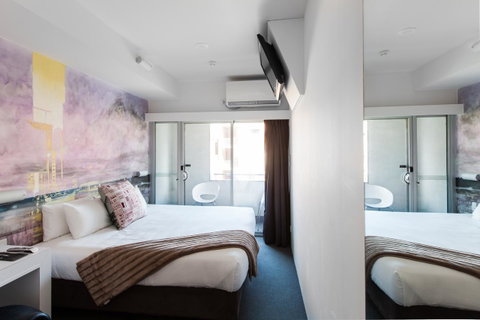 Majestic Minima Hotel - Foster Accommodation 11