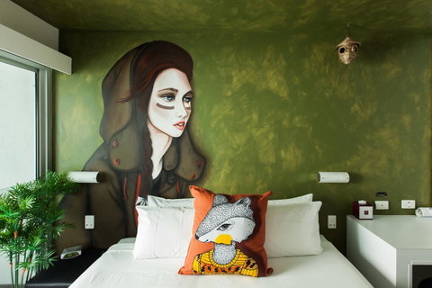 Majestic Minima Hotel - Foster Accommodation 17