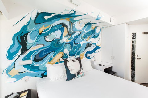 Majestic Minima Hotel - Foster Accommodation 19