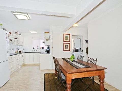 Monaco Court Apartment Adelaide - Foster Accommodation 3