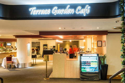 Stamford Plaza Adelaide - Foster Accommodation 43