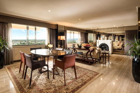 Stamford Plaza Adelaide - Foster Accommodation 37