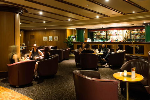 Stamford Plaza Adelaide - Foster Accommodation 28