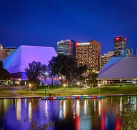 Stamford Plaza Adelaide - Foster Accommodation