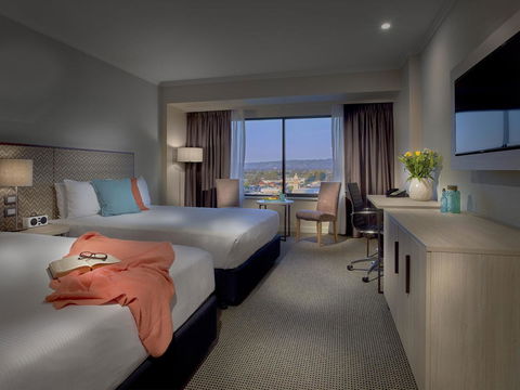 Stamford Grand Adelaide - Foster Accommodation 43