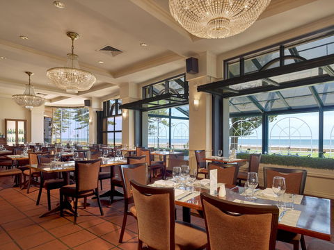 Stamford Grand Adelaide - Foster Accommodation 15
