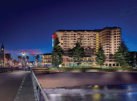 Stamford Grand Adelaide - Foster Accommodation 7