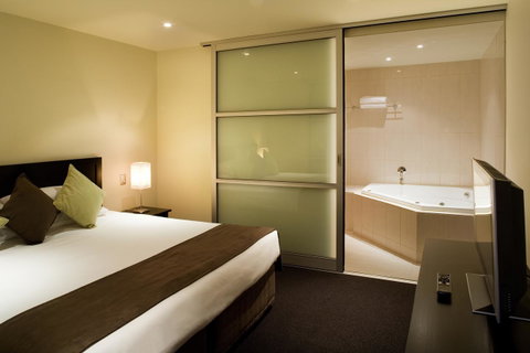 Adelaide Rockford - Foster Accommodation 25