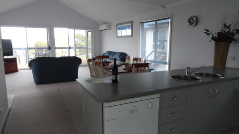 Kangaroo Island Bayview Villas - Foster Accommodation 13