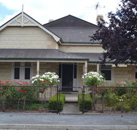 Tin House in Tanunda - Foster Accommodation