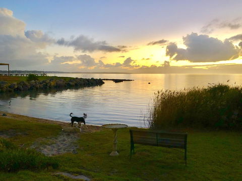 Hydeaway Bay - Own Private Bay + Kayaks - Foster Accommodation 35