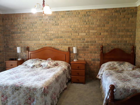 Acacia Apartments - Foster Accommodation 11