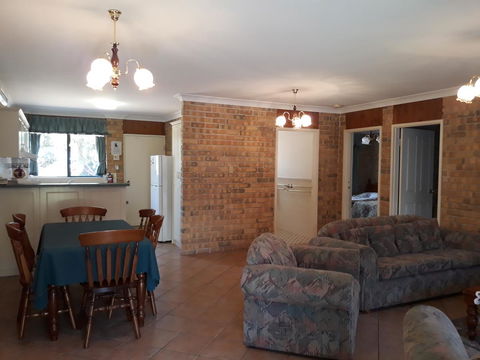 Acacia Apartments - Foster Accommodation 21