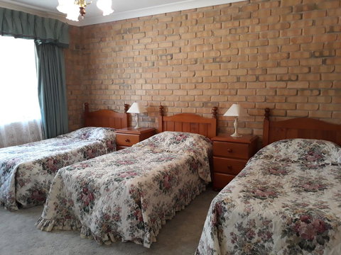 Acacia Apartments - Foster Accommodation 14