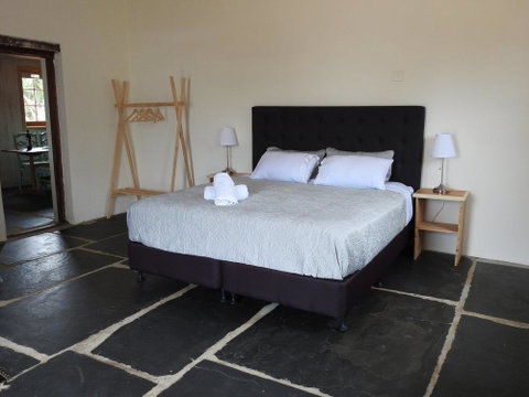Cooks Cottage - Foster Accommodation 4