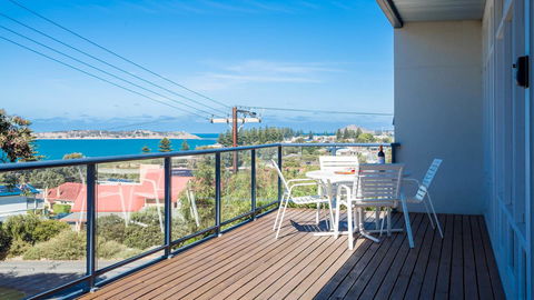 Victor Apartments - Foster Accommodation 0