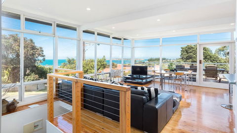 Victor Apartments - Foster Accommodation 11