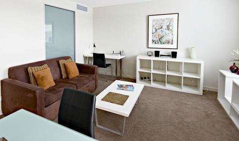 Adelaide DressCircle Apartments - North Terrace - Foster Accommodation 14