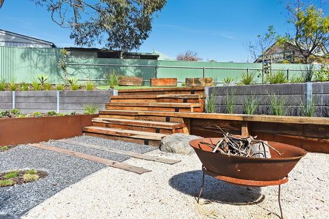 Port Of Call - Port Willunga - C21 SouthCoast Holidays - Foster Accommodation 2