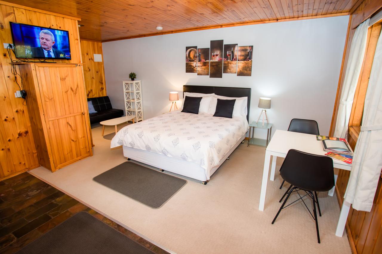 Seppeltsfield SA Foster Accommodation