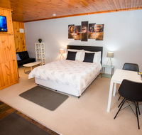 Seppelts View Cabins - Foster Accommodation