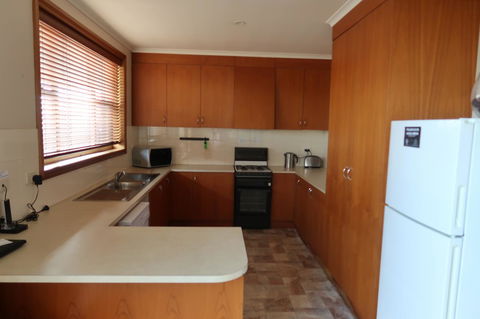 Southgate Motel - Foster Accommodation 10